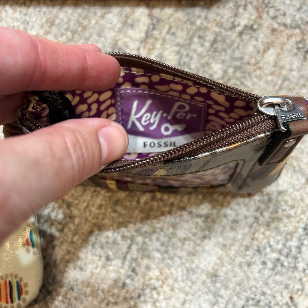 Colorful Patterned Wristlet Set - Picture 3 of 5